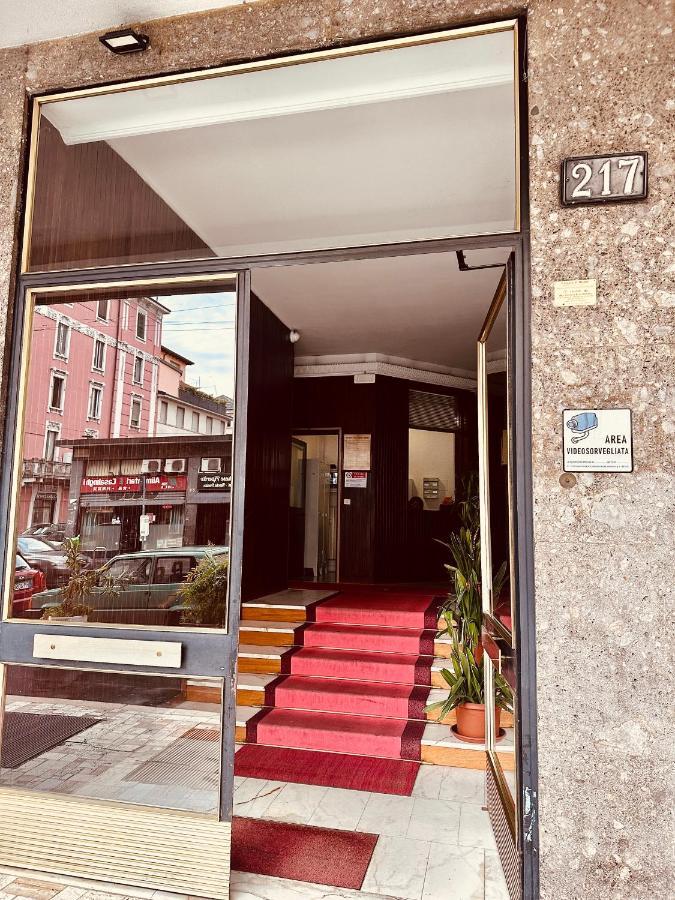 Apartamento Blue Milano Exterior foto